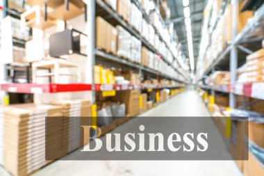 Bulanık arka planlı ambar veya depo