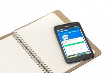 Kuala Lumpur, Malezya - 9 Şubat 2017: Akıllı telefonda Android uygulamaları.