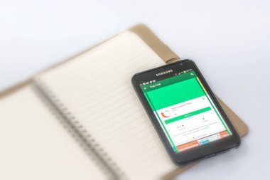 Kuala Lumpur, Malezya - 9 Şubat 2017: Akıllı telefonda Android uygulamaları.