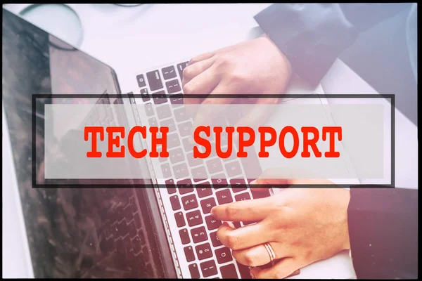 Hand Und Text Tech Unterstützung Mit Vintage Hintergrund Technologiekonzept — Stockfoto