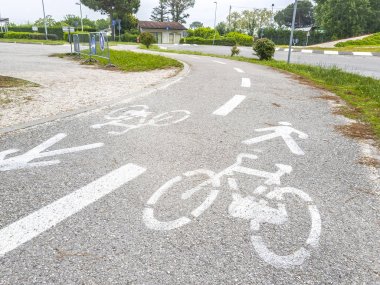 Bisiklet şeritli işaretleme 