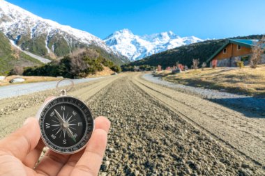 Arka plan bulanıklık doğal pusula. Seyahat kavramı. 