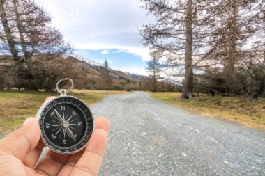 Pusula ve sokak arka plan glentenner kamp alanında, Yeni Zelanda