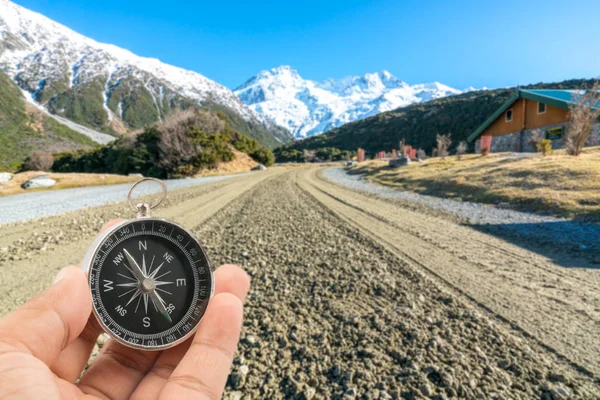Arka plan bulanıklık doğal pusula. Seyahat kavramı. 
