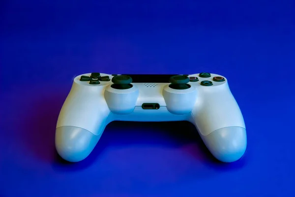 White Gamepad Blue Background Front View — Stock Photo, Image