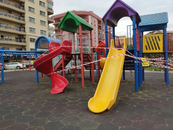 Izmir Turquia 2020 Parque Infantil Vazio Quarentena Parque Fechado — Fotografia de Stock