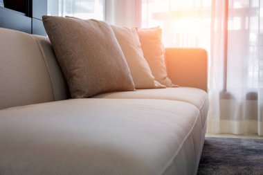 güneşli bir gün kanepe 