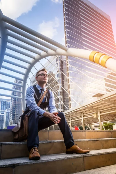 Smart Handsome American Businessman Sitiing Office Building Urban Background — Stock Photo, Image