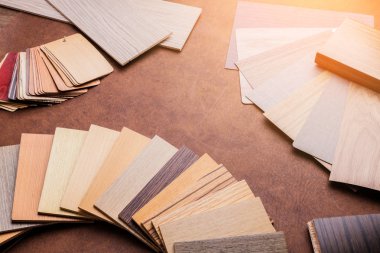 tasarım konsepti ile yaratıcılık fikirler metniniz için ücretsiz kopya alanı ile taş laminat kaplama ahşap kalem malzeme örnek ile