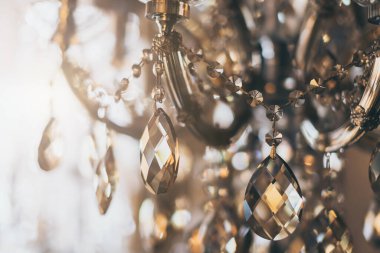 Bulanık bokeh ve kristal avize hafif ekipman filtre ton renk efektinin soyut görüntü arkaplanı