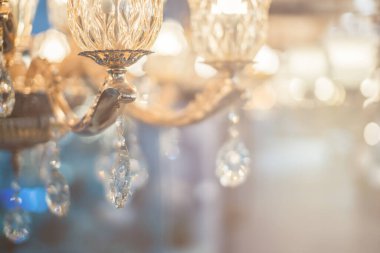 Bulanık bokeh ve kristal avize hafif ekipman filtre ton renk efektinin soyut görüntü arkaplanı