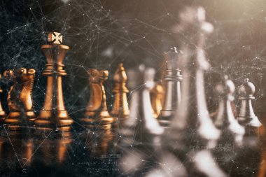 iş stratejisi beyin fırtınası satranç tahtası oyunu. Metinleriniz için ücretsiz kopyalama alanı olan el ile siyah arkaplana dokunun