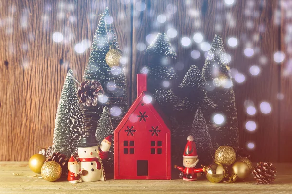 Weihnachten Hintergrunddekoration Mit Haus Modell Und Licht Ornament — Stockfoto