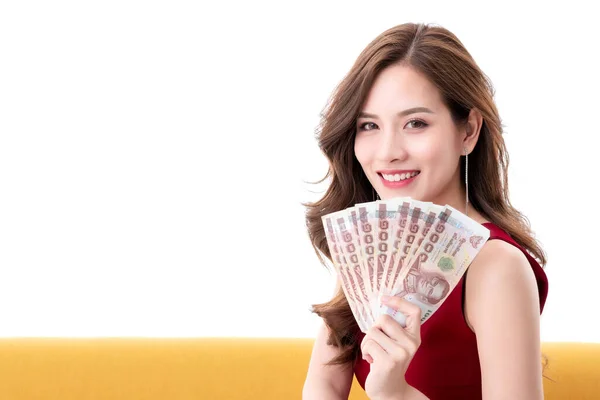 Bonito Atraente Asiático Mulher Sorriso Com Confiante Mão Mostrar Dinheiro — Fotografia de Stock