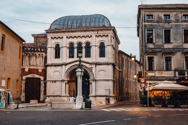 Padova Italien Kvällen — Stockfoto