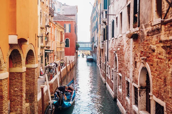 Belle Vue Sur Petit Canal Venise Avec Gondoles — Photo