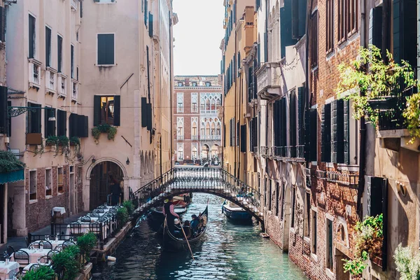 Belle Vue Sur Petit Canal Venise Avec Gondoles — Photo