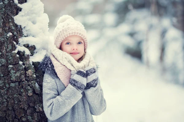 Little Girl Coat Knitted Hat Standing Christmas Tree Winter — Stock Photo, Image
