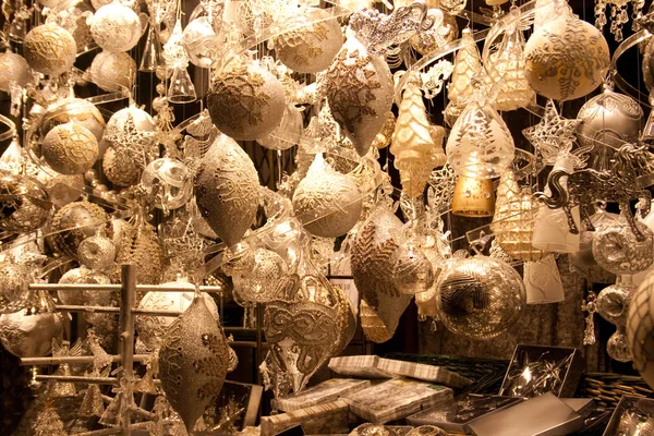 Viyana 'da Noel süsleri