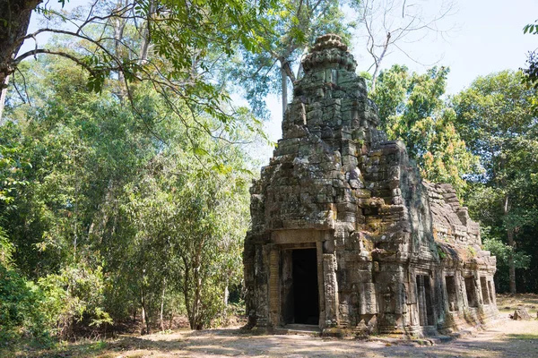 Siem Reap, Cambodja - 4 Feb-2015: Preah Khan op Angkor. een beroemde historische site (Unesco werelderfgoed) in Angkor, Siem Reap, Cambodja. — Stockfoto