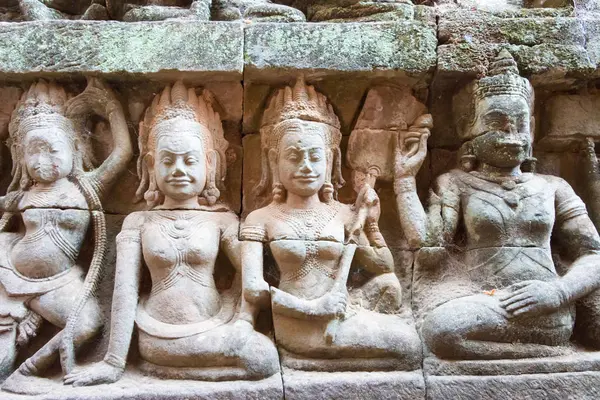 Siem Reap, Kamboçya - 3 Şubat 2015: Angkor Thom. bir ünlü Ören (Unesco Dünya Mirası) Angkor, Siem Reap, Kamboçya.