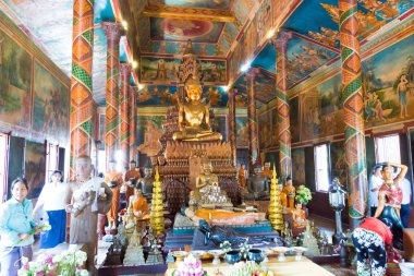 Phnom Penh, Kamboçya - Jan 31 2015: Wat Phnom. Phnom Penh, Kamboçya'da ünlü bir ören.