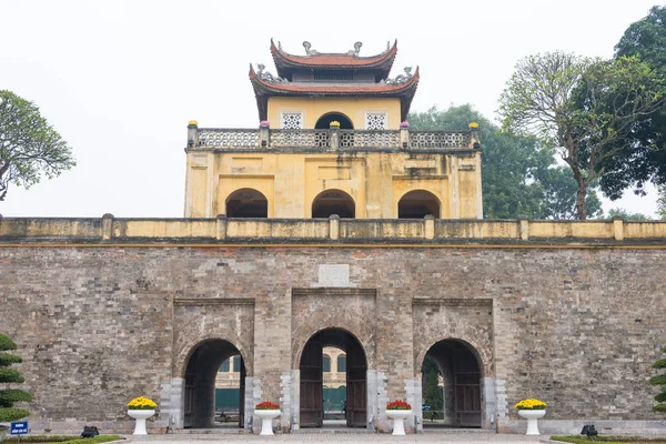 Hanoi, Vietnam - Jan 21 2015: Central Sector of the Imperial Citadel of Thang Long - Hanoi(UNESCO World Heritage Site). a famous Historical site in Hanoi, Vietnam. — Stock Photo, Image