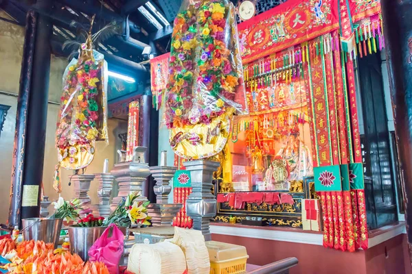 MACAU - 14 de dezembro de 2015: Kun Iam Tong Temple. a famous Historic Sites in Macau . — Fotografia de Stock