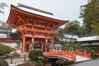 Kyoto, Japonya - jan 12 2015: kamigamo jinja tapınak. ünlü tapınak (unesco dünya mirası) kyoto Antik şehir, Japonya.
