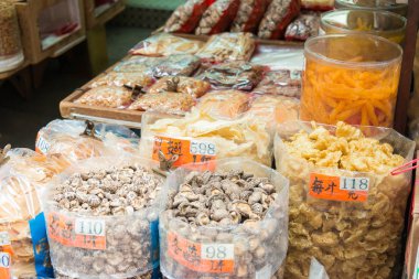 Hong Kong - 04 Aralık 2015: Tai Po Pazar. ünlü turistik Hong Kong'da spot.