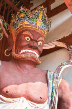 Yunnan, Çin - Mar 20 2015: Xingjiao Tapınağı Shaxi antik Köyü'nde. bir ünlü antik köy Jianchuan, Yunnan, Çin.