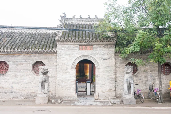 Anhui, China - Nov 19 2015: Huazu tempel. een beroemde historische site in Bozhou, Anhui, China. — Stockfoto