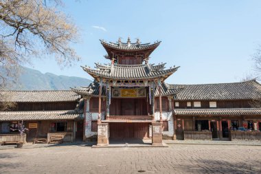 Yunnan, Çin - Mar 21 2015: Shaxi antik köy. bir ünlü antik köy Jianchuan, Yunnan, Çin.