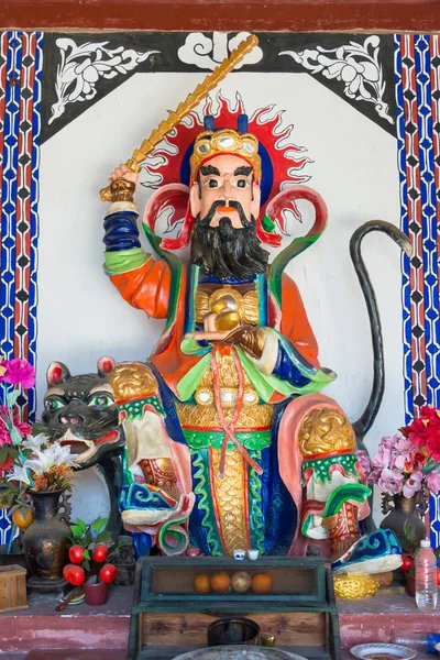 Yunnan, Çin - Mar 21 2015: Shibaoshan Mountain(Shibaoshan Shiku), heykeller. ünlü bir ören Jianchuan, Yunnan, Çin.