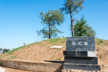 Henan, Çin - 27 Ekim 2015: Wang Yun(137-192) Türbesi. ünlü tarihi bir site Xuchang, Henan, Çin.