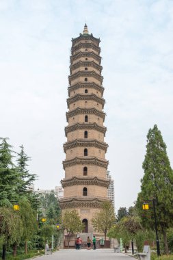 Henan, Çin - 29 Ekim 2015: Xuchang Wenfeng Kulesi Xuchang Pagoda kültür Müzesi'nde. ünlü tarihi bir site Xuchang, Henan, Çin.
