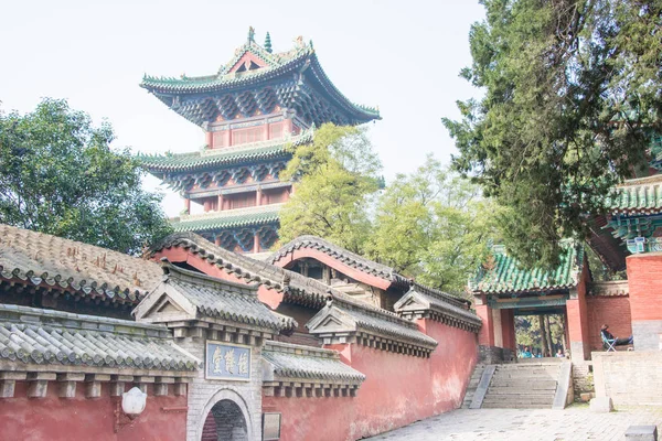Henan, Chiny - lis 09 2015: Shaolin Temple(World Heritage site). słynnym historic witryny w DF, Henan, Chiny. — Zdjęcie stockowe