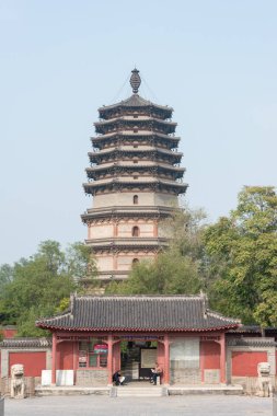 Hebei, Çin - 23 Ekim 2015: Lingxiao Pagoda Tianning Tapınağı'nda. Taiyuan, Hebei, Çin ünlü tarihi bir site.