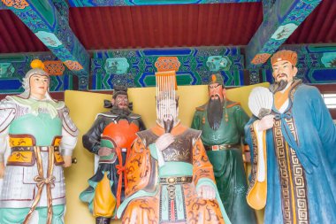 Hebei, Çin - 23 Ekim 2015: Kral ve Zhaoyun Tapınağı'nda memur Hall. Taiyuan, Hebei, Çin ünlü tarihi bir site.
