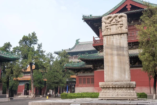 Hebei, China - 23. Oktober 2015: Longxing-Tempel. eine berühmte historische Stätte in Zhengding, Hebei, China. — Stockfoto