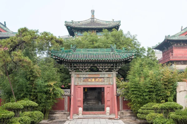 Hebei, China - 23 okt-2015: Longxing tempel. een beroemde historische site in Zhengding, Hebei, China. — Stockfoto