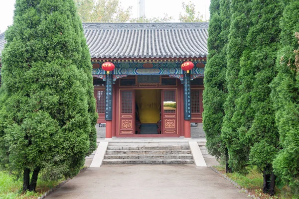 Hebei, China - 23 okt-2015: Vier gerechtigheid Hall Zhaoyun tempel. een beroemde historische site in Zhengding, Hebei, China. — Stockfoto