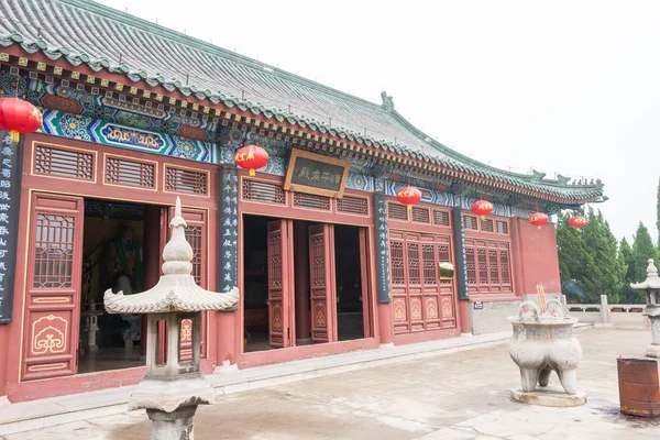 Hebei, China - 23 okt-2015: Zhaoyun tempel. een beroemde historische site in Zhengding, Hebei, China. — Stockfoto