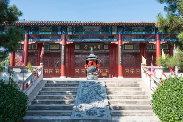 Hebei, Çin - 13 Ekim 2015: Zhangfei Tapınağı. ünlü tarihi bir site Zhuozhou, Hebei, Çin. — Stok fotoğraf