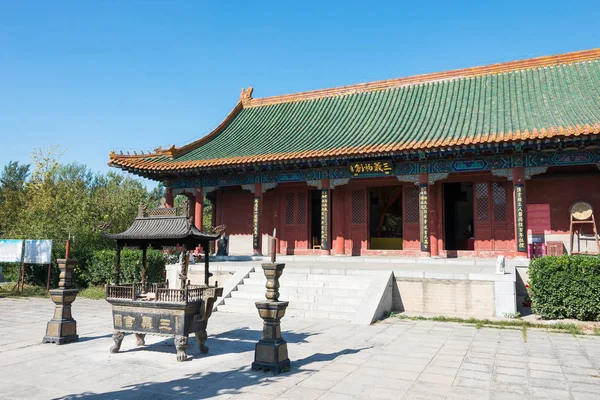 Hebei, Kina - okt 13 2015: Sanyi-templet. en berömd historisk plats i Zhuozhou, Hebei, Kina. — Stockfoto