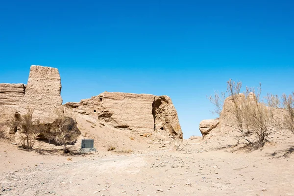 GANSU, CHINA - 11 abr 2015: Sitio del Estado del Agua Negra (Heishuiguo Yizhi). un sitio histórico famoso en Zhangye, Gansu, China . — Foto de Stock