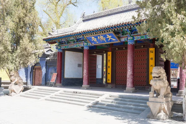 Gansu, Kina - Apr 10 2015: Zhangye Budda templet. en berömd historisk plats i Zhangye, Gansu, Kina. — Stockfoto
