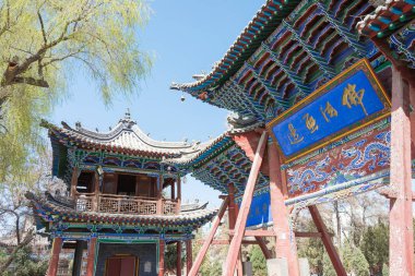 Gansu, Çin - 10 Nisan 2015: Zhangye Budda Tapınağı. ünlü tarihi bir site: Zhangye, Gansu, China.