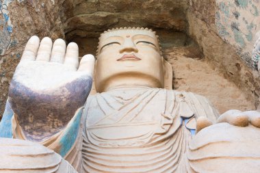 Gansu, Çin - 09 Nisan 2015: Budda heykeller Tiantishan mağarasını de. ünlü tarihi bir site: Wuwei, Gansu, China.