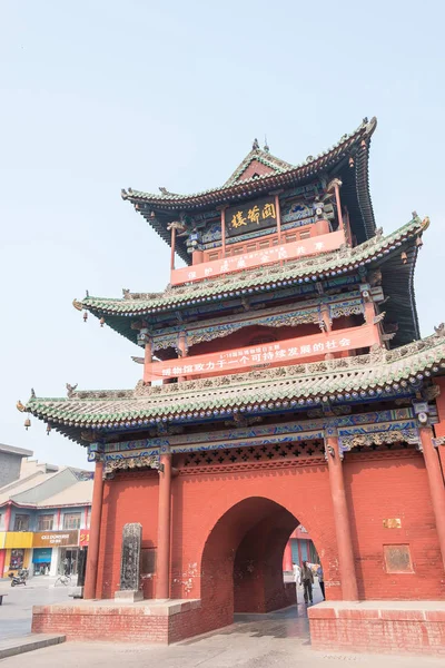 SHANXI, CHINA - 30 Agustus 2015: Menara Guandi. situs bersejarah terkenal di Hongdong, Shanxi, China . — Stok Foto